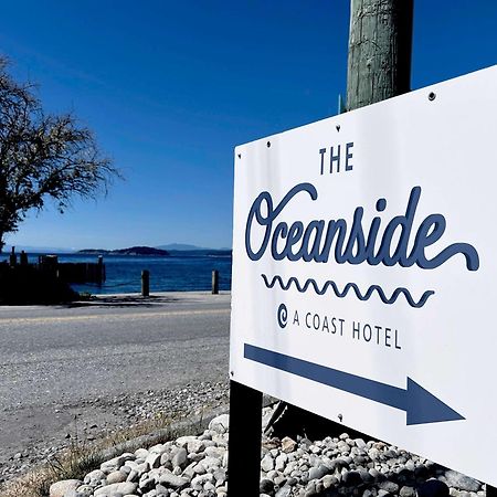 The Oceanside, A Coast Hotel Sechelt Exterior foto